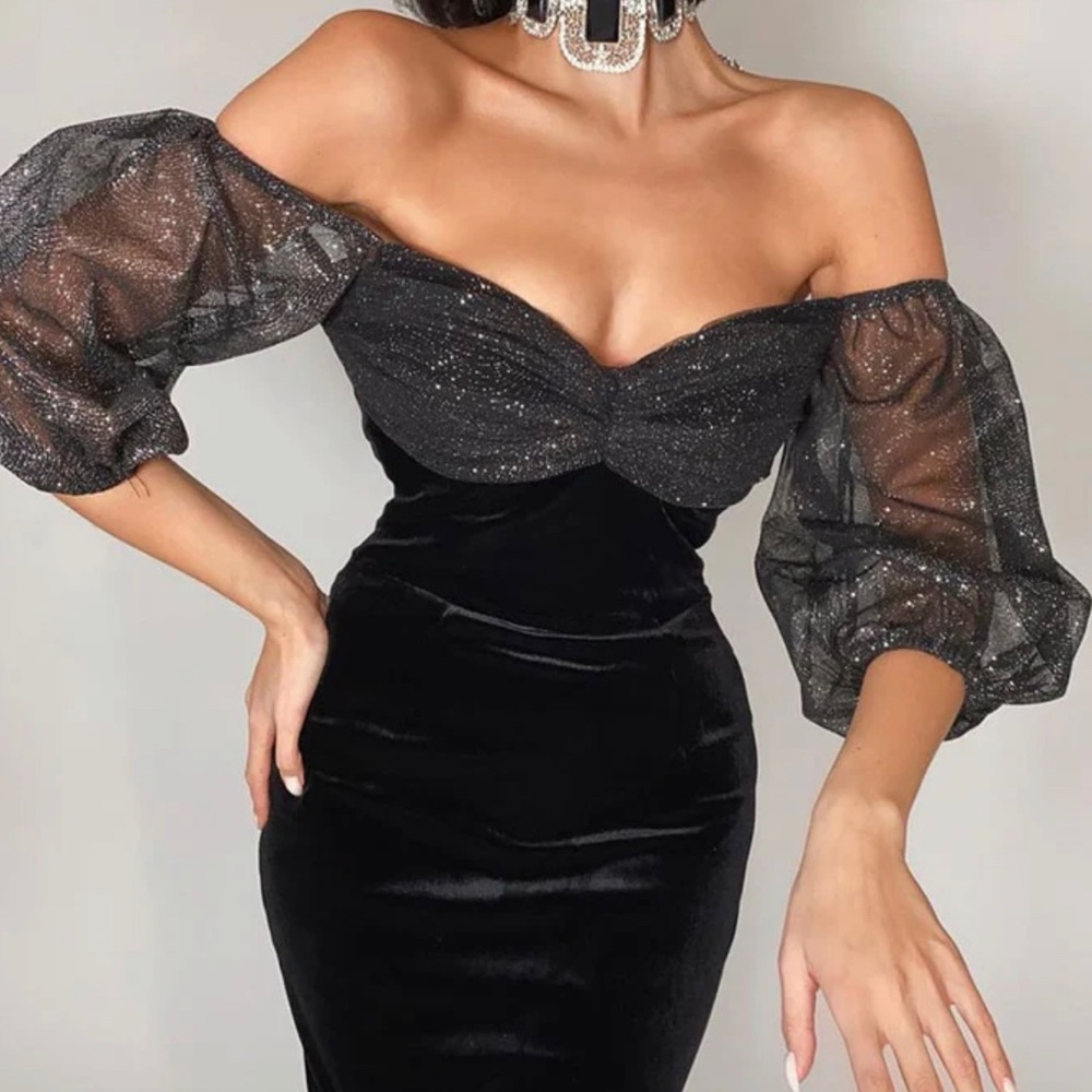 Black Velvet MIDI Dress with Puff sleeves